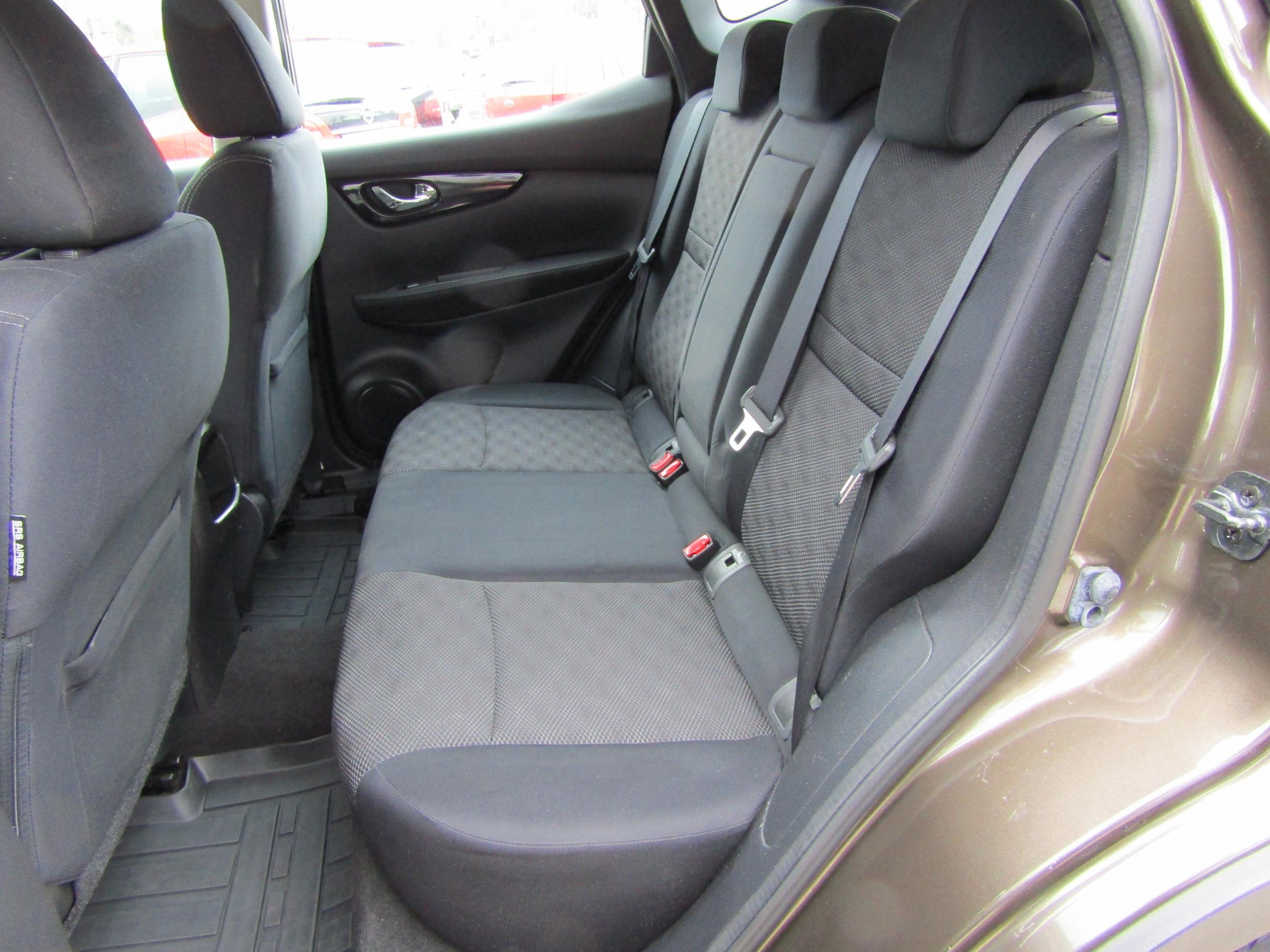 Nissan Qashqai, 2014 - pohled č. 10