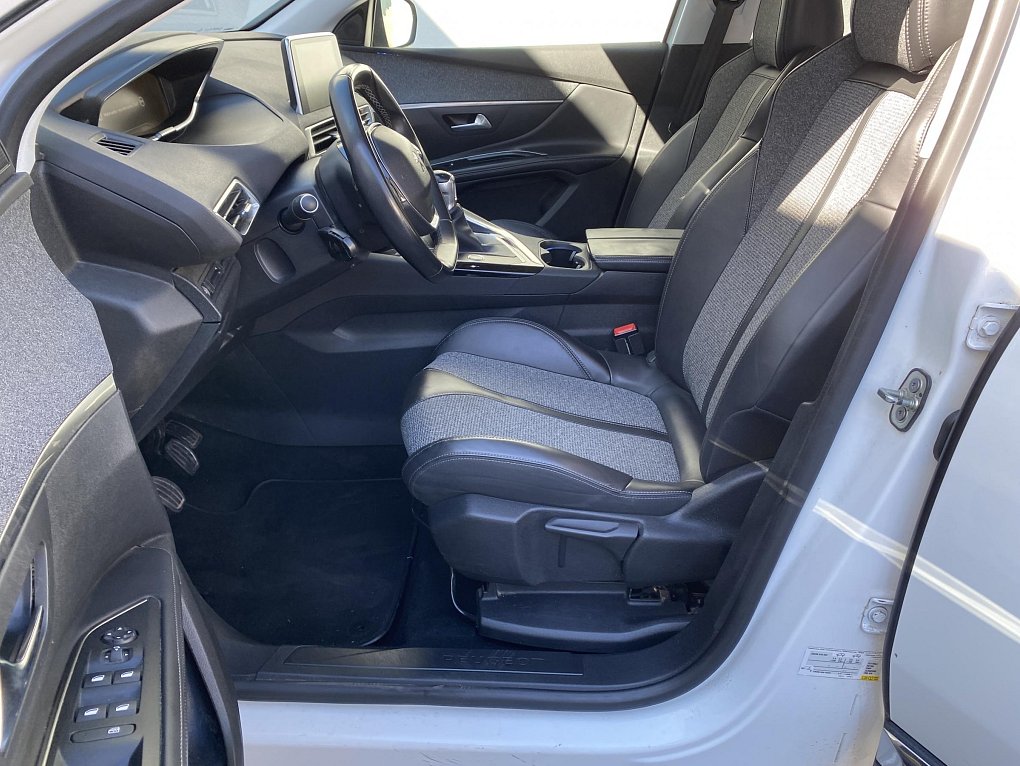 Peugeot 5008 1.5 HDi Allure