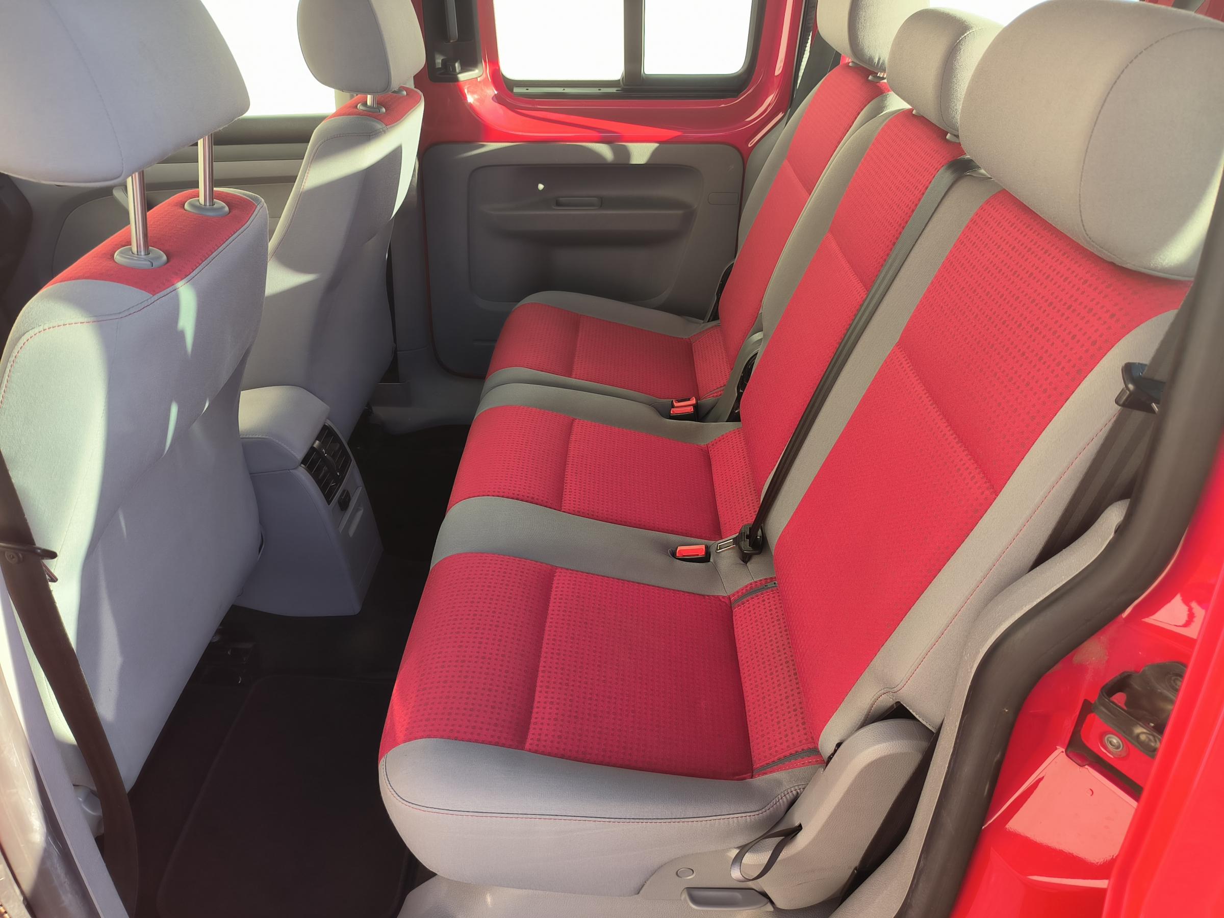 Volkswagen Caddy, 2009 - pohled č. 10