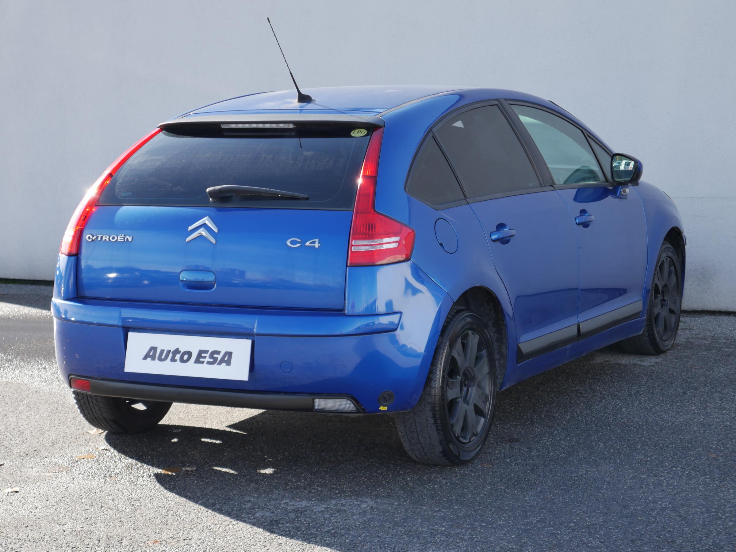 Citroën C4, 2010 - pohled č. 4