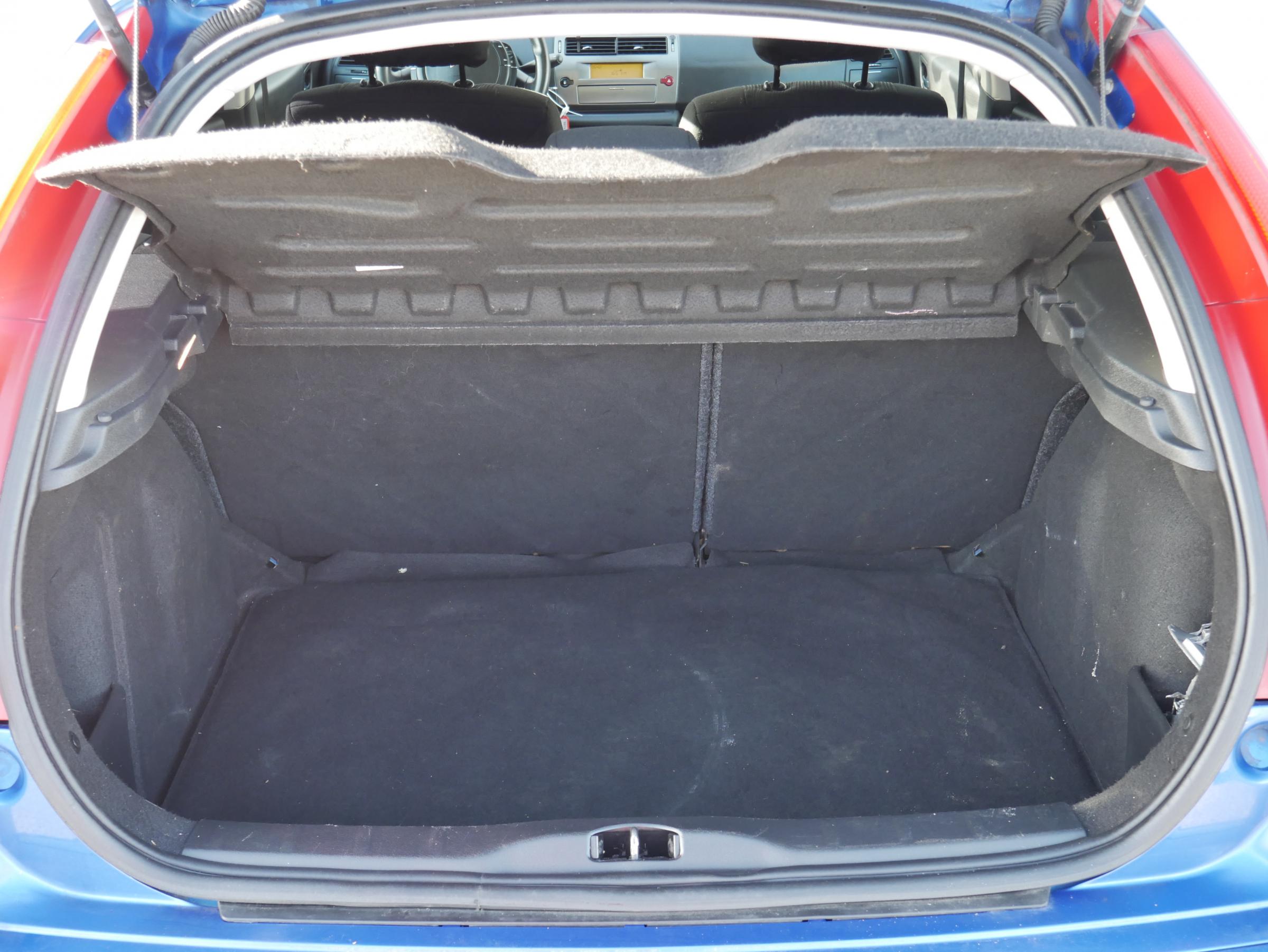 Citroën C4, 2010 - pohled č. 7