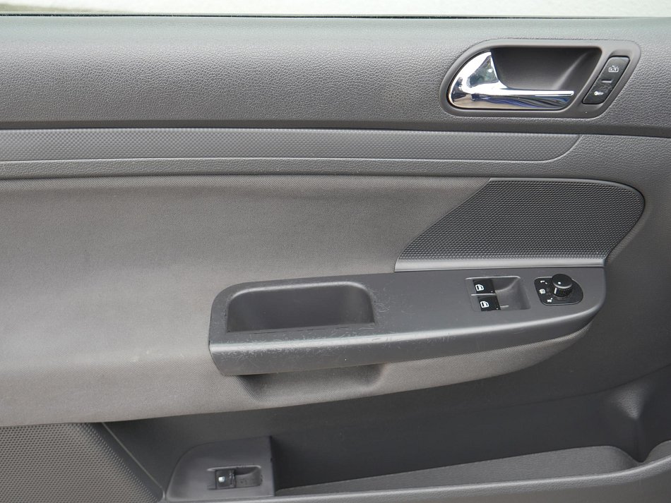 Volkswagen Golf 1.9 TDi 