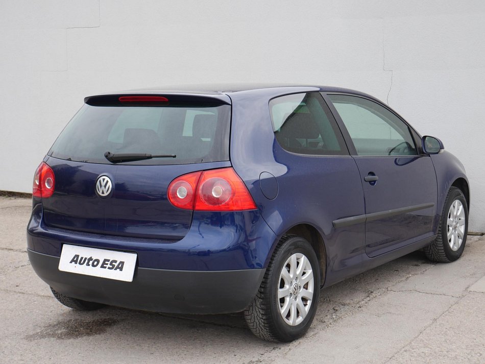 Volkswagen Golf 1.9 TDi 