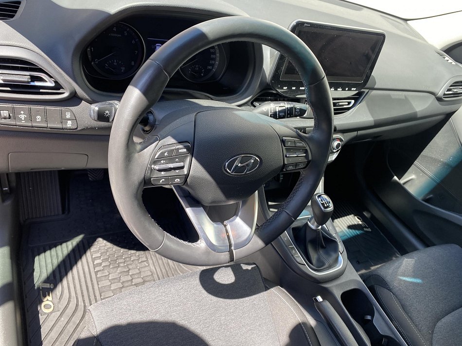 Hyundai I30 1.5T-GDi 