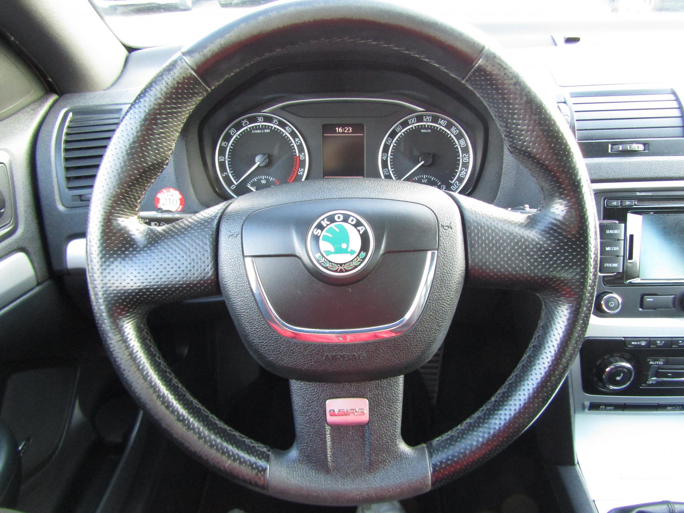 Škoda Octavia II, 2010 - pohled č. 20