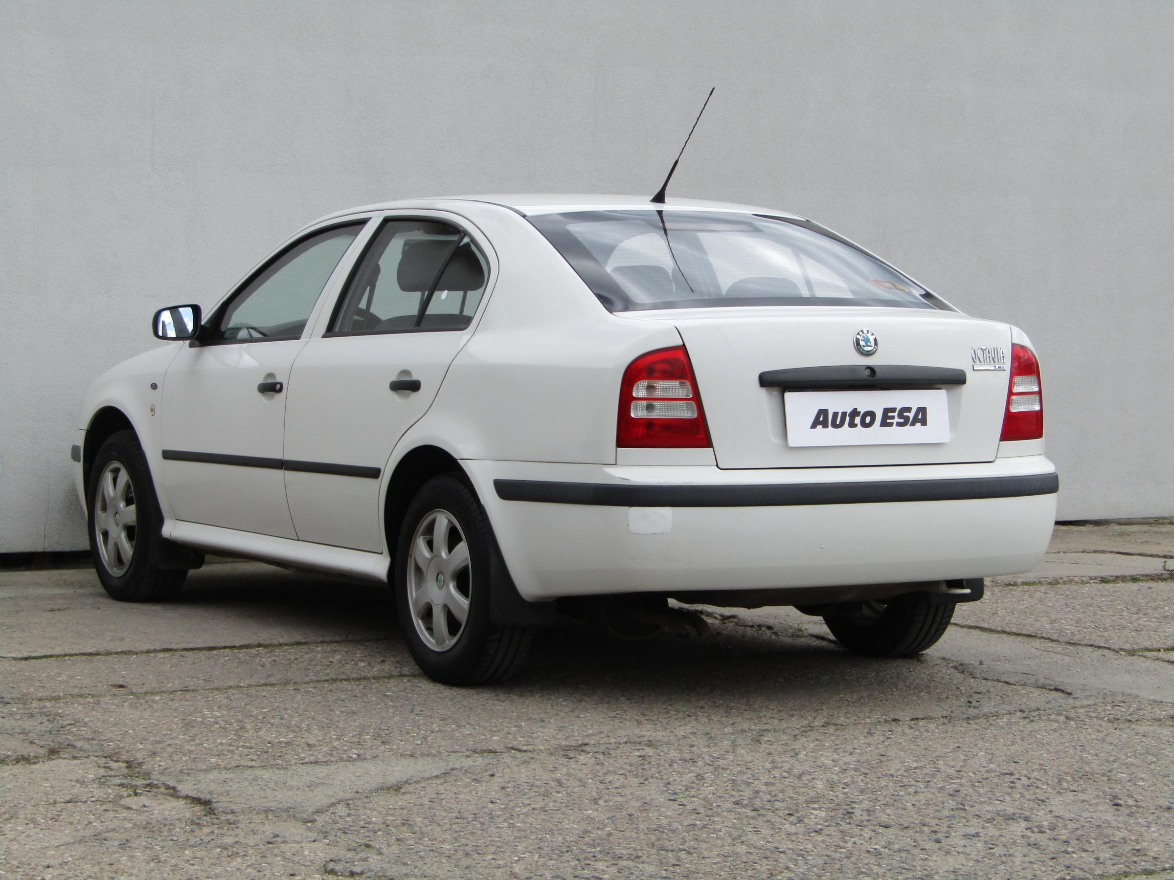 Škoda Octavia, 2003 - pohled č. 4