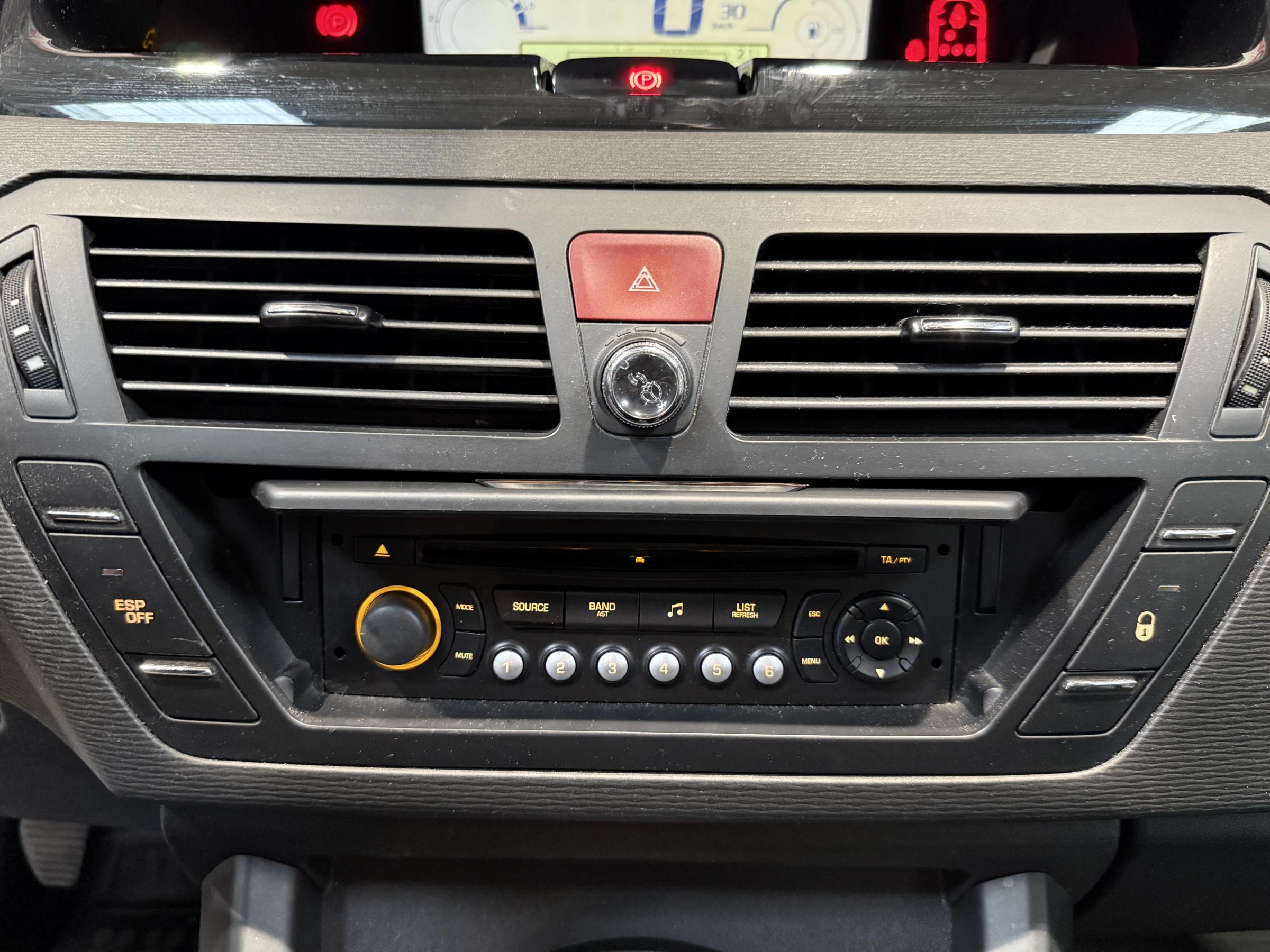 Citroën C4 Picasso, 2011 - pohled č. 19