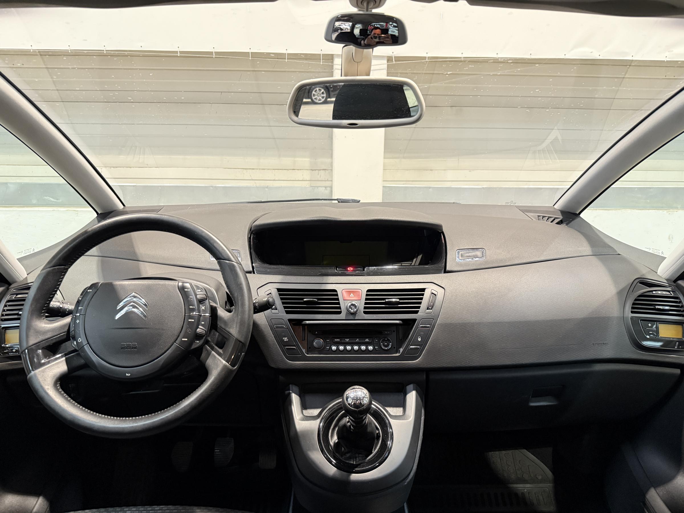 Citroën C4 Picasso, 2011 - pohled č. 8