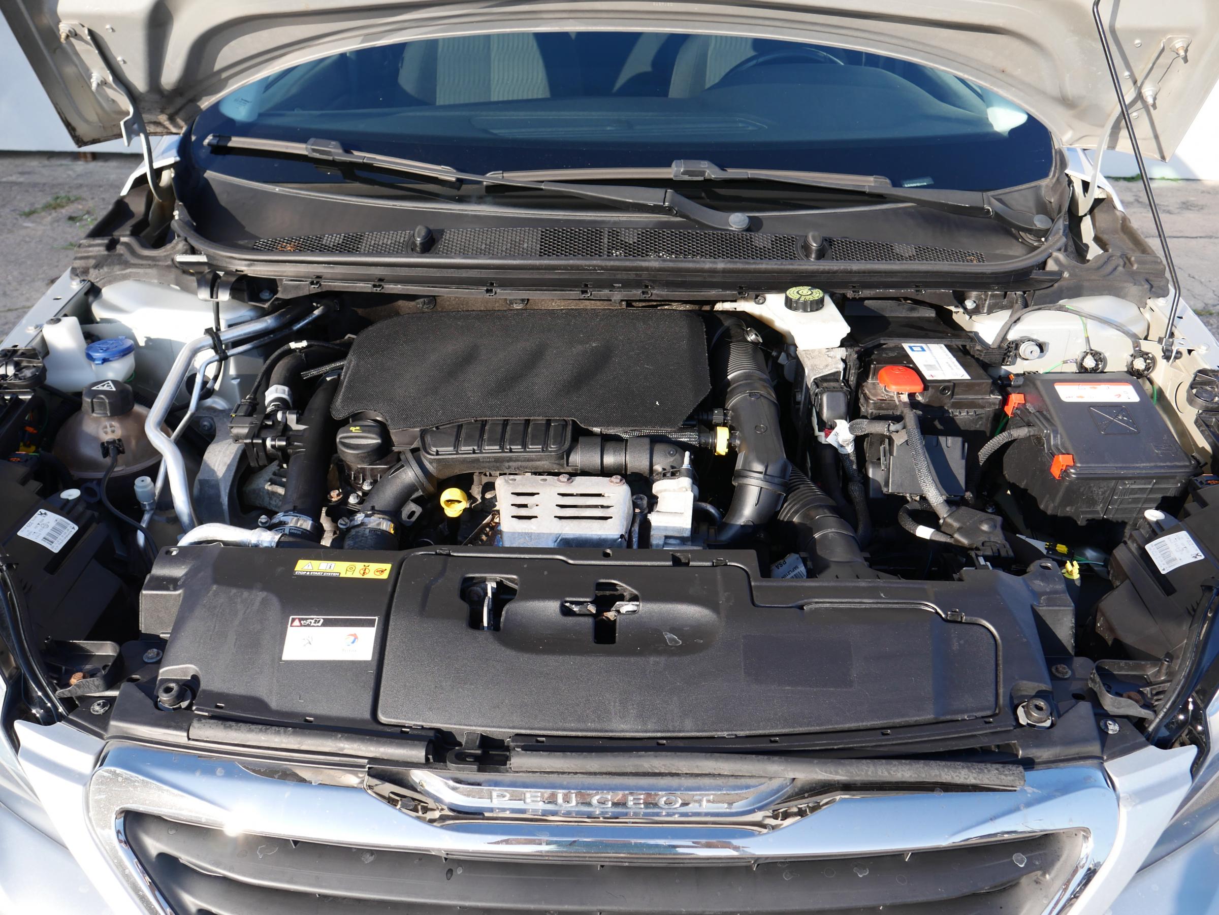 Peugeot 308, 2015 - pohled č. 7