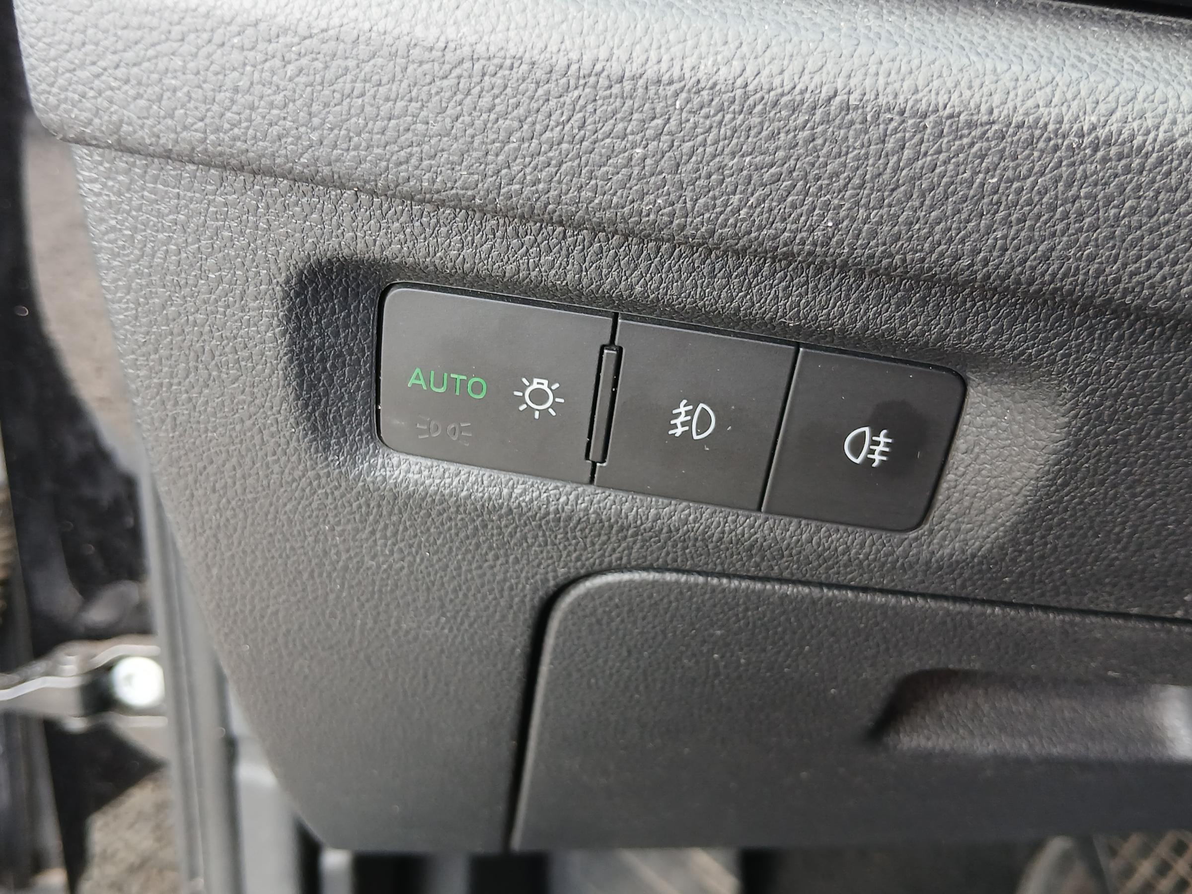 Škoda Octavia IV, 2020 - pohled č. 12