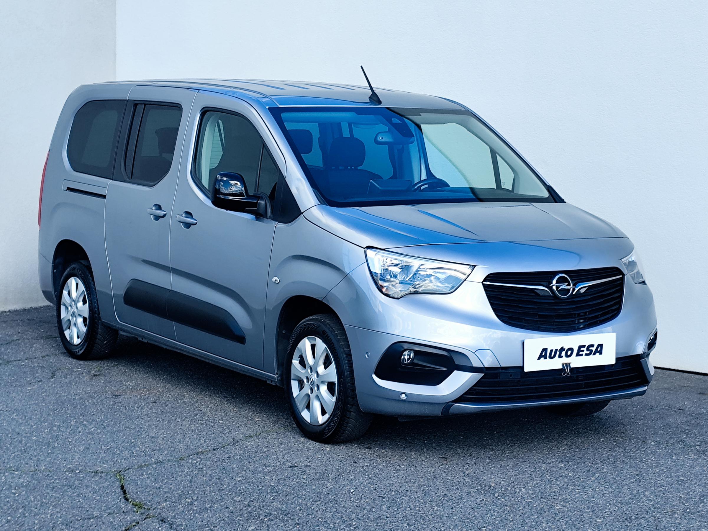 Opel Combo, 2022