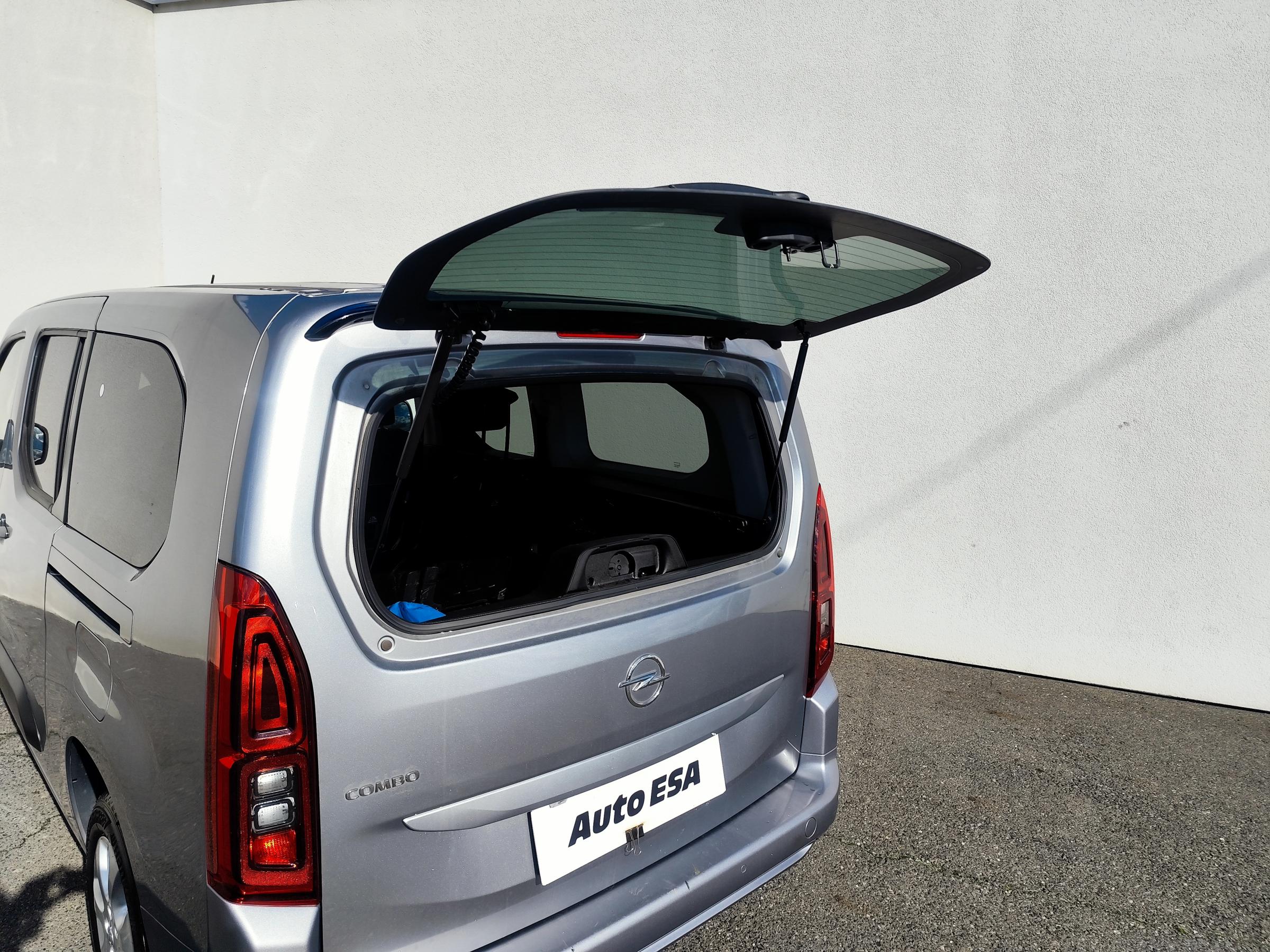 Opel Combo, 2022 - pohled č. 24