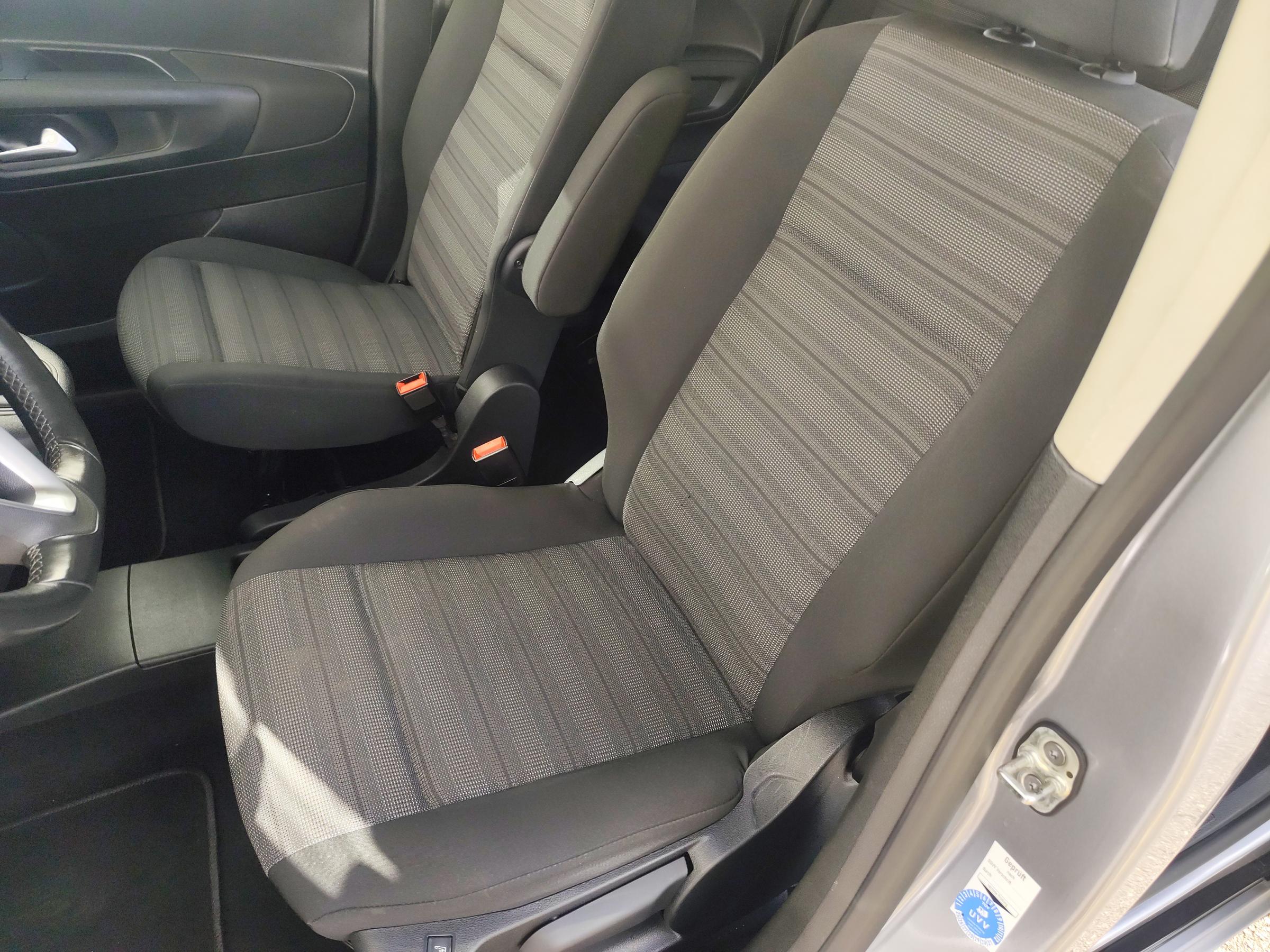 Opel Combo, 2022 - pohled č. 9