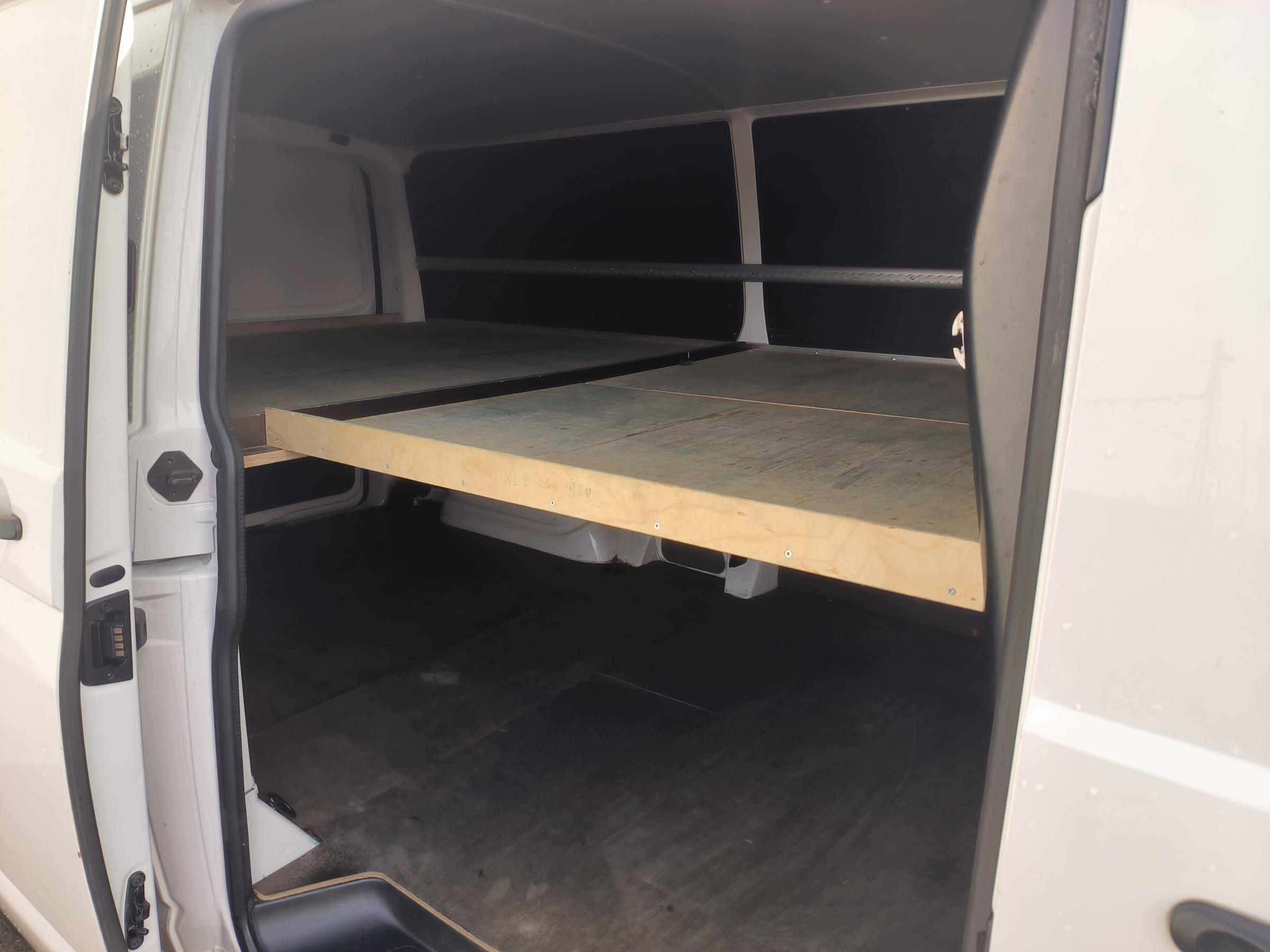 Volkswagen Transporter, 2020 - pohled č. 9