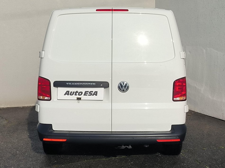 Volkswagen Transporter 2.0TDi  L2H1 T6.1