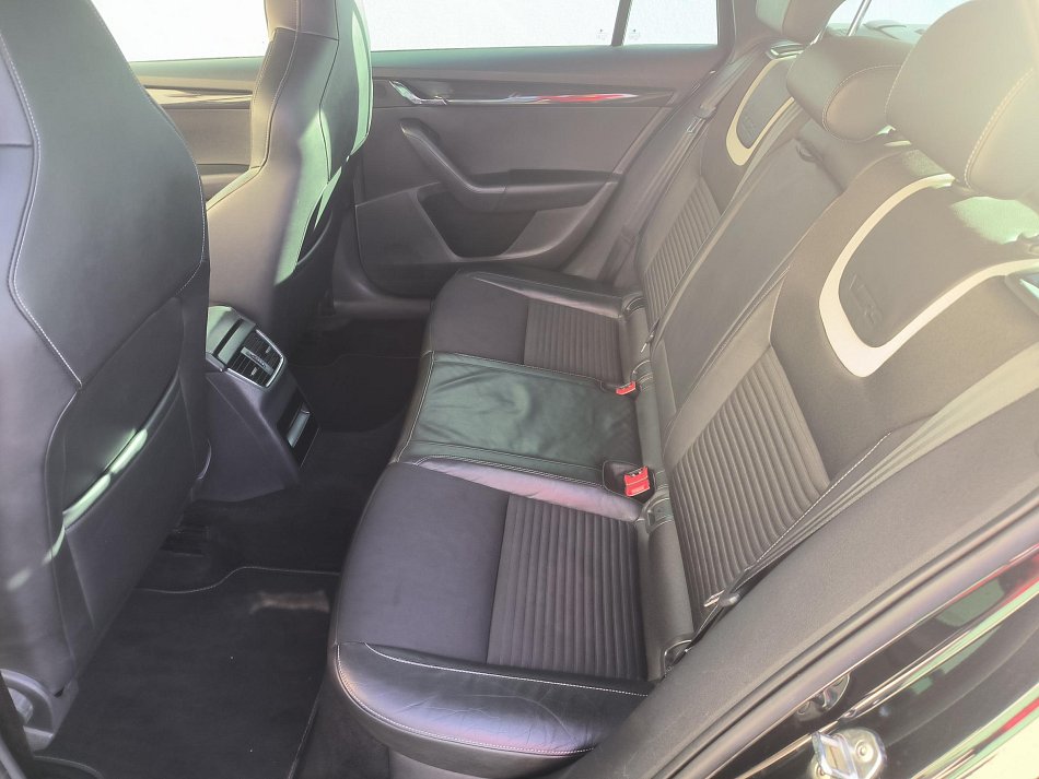 Škoda Octavia III 2.0 TDi RS