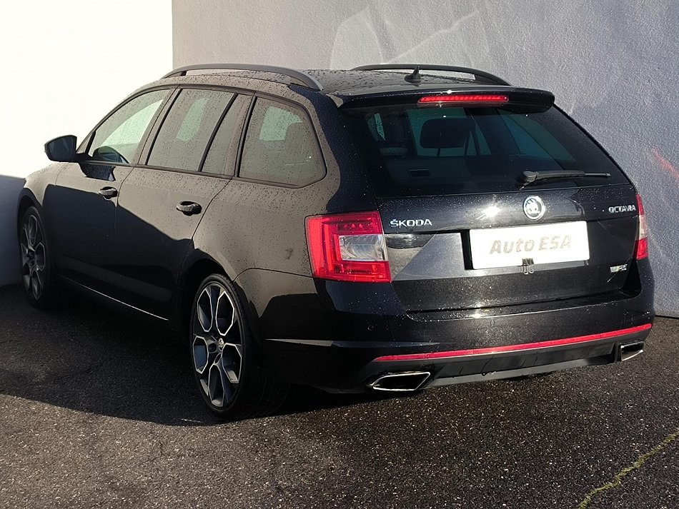 Škoda Octavia III 2.0 TDi RS