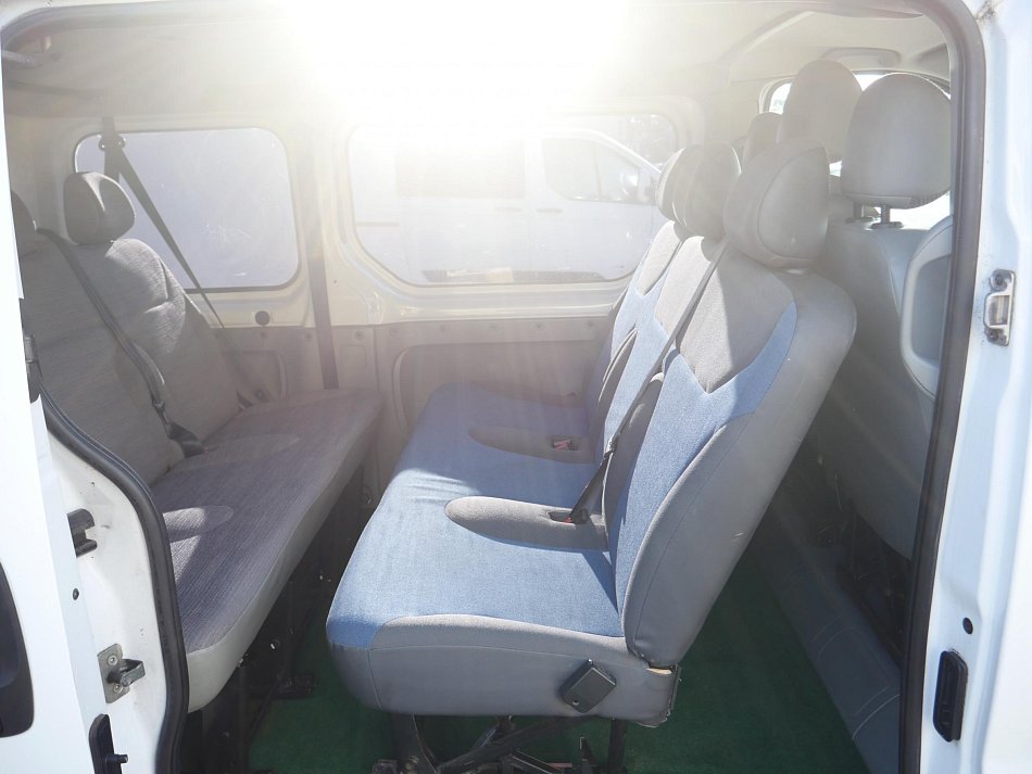 Renault Trafic 2.0dCi  9míst