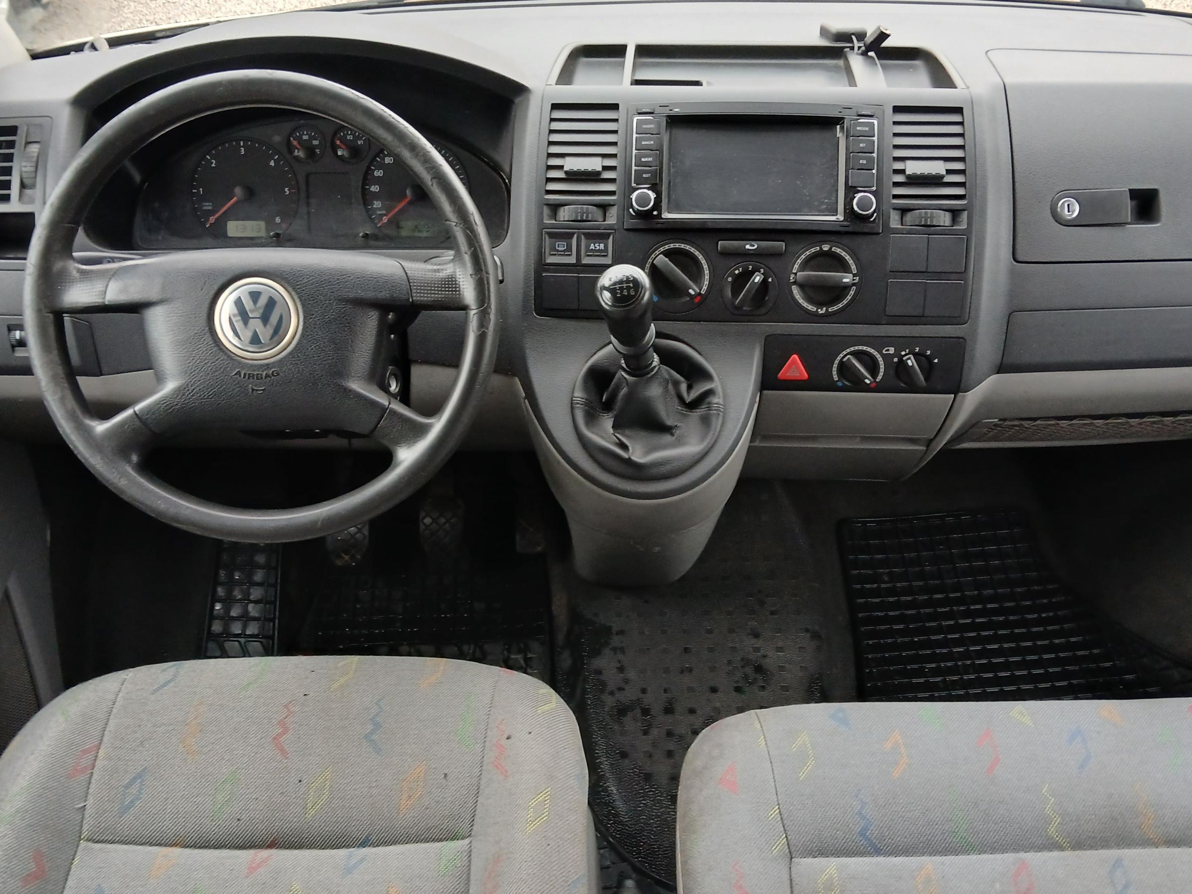 Volkswagen Transporter, 2004 - pohled č. 8