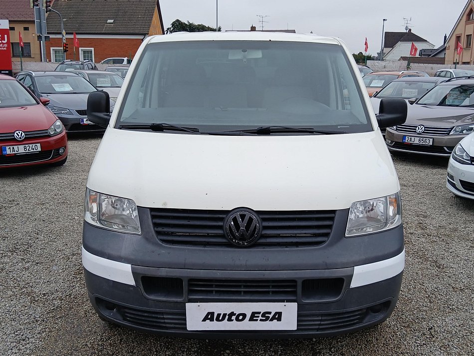 Volkswagen Transporter 2.5TDi  6míst