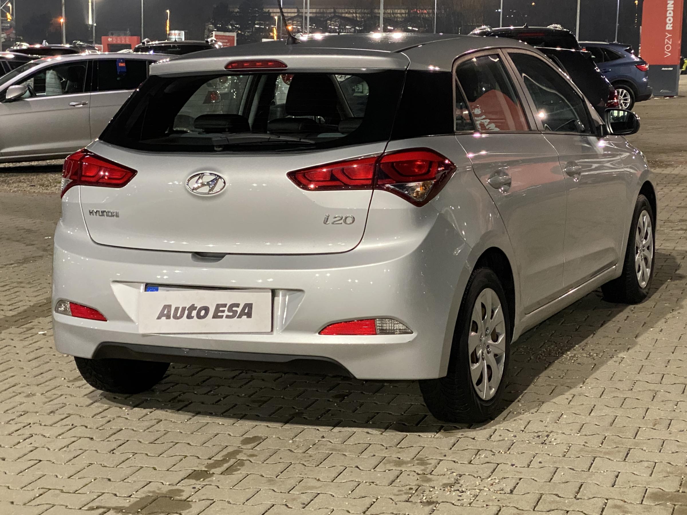 Hyundai i20, 2017 - pohled č. 4