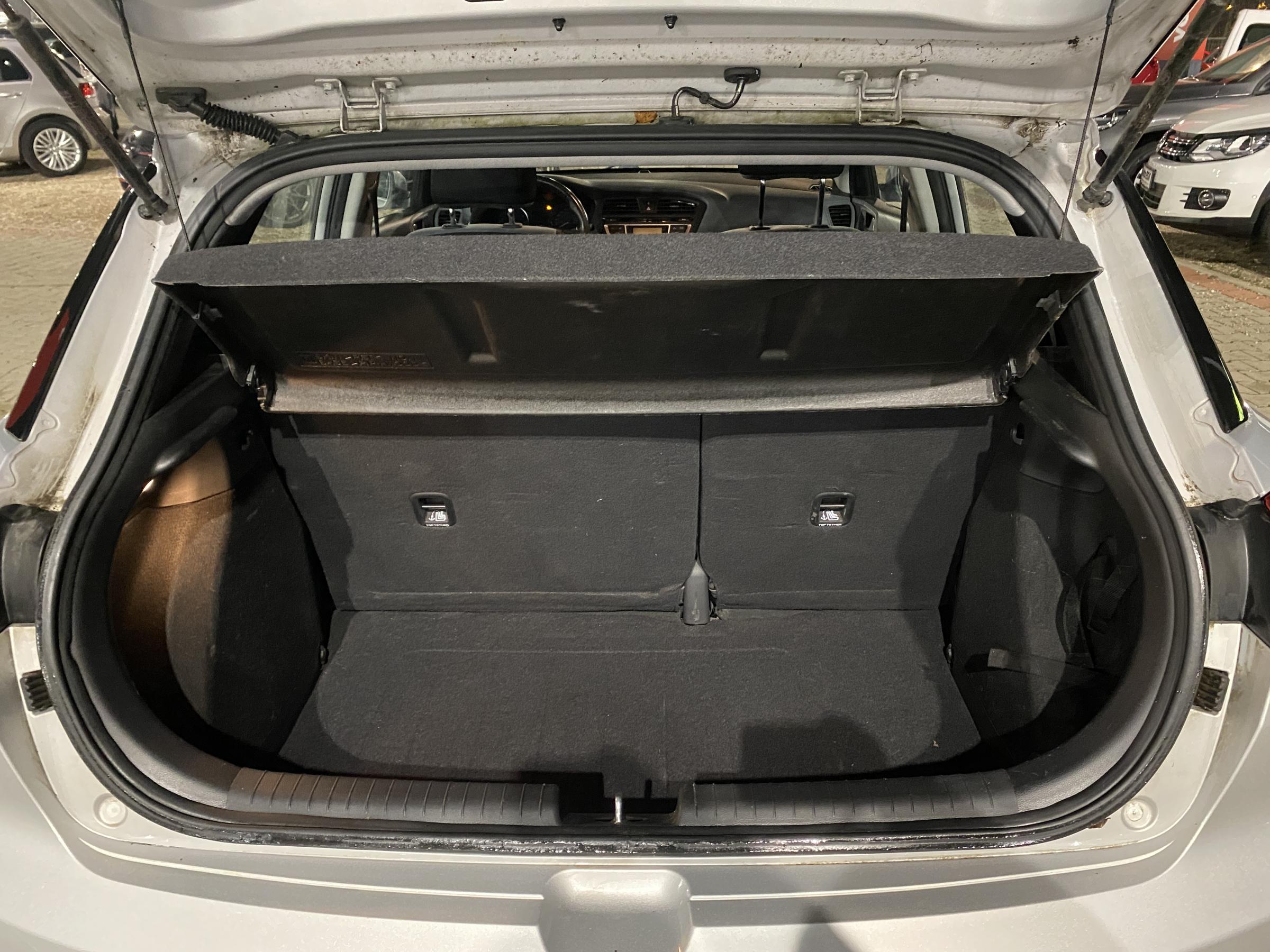 Hyundai i20, 2017 - pohled č. 7