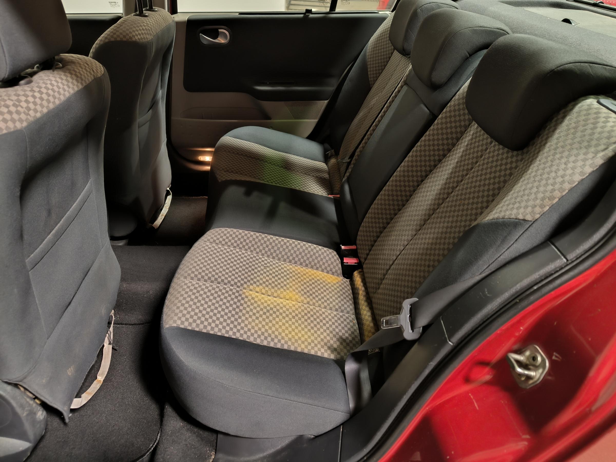 Renault Mégane, 2004 - pohled č. 10