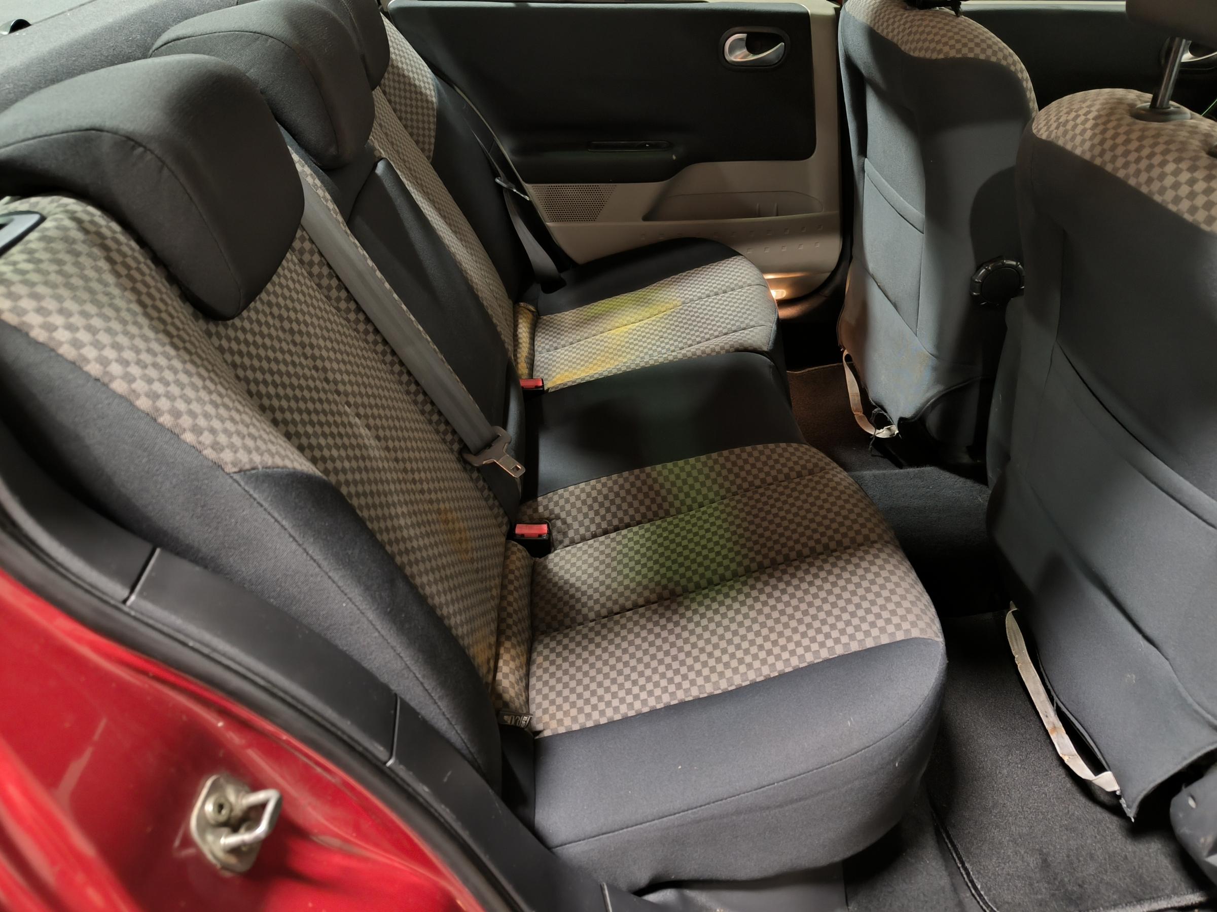 Renault Mégane, 2004 - pohled č. 11