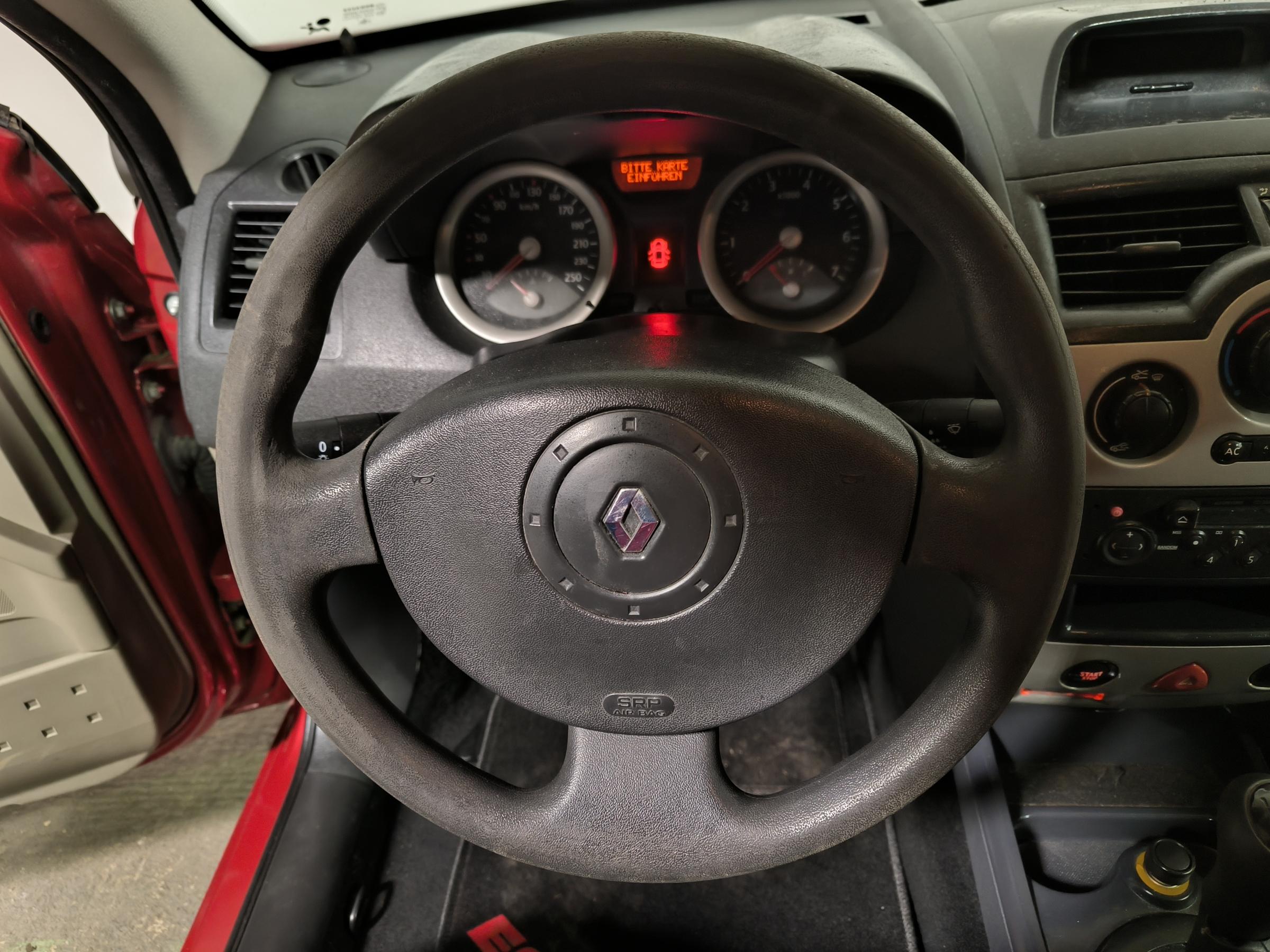 Renault Mégane, 2004 - pohled č. 13