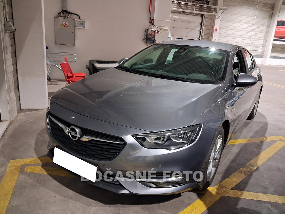 Opel Insignia 1.5T 