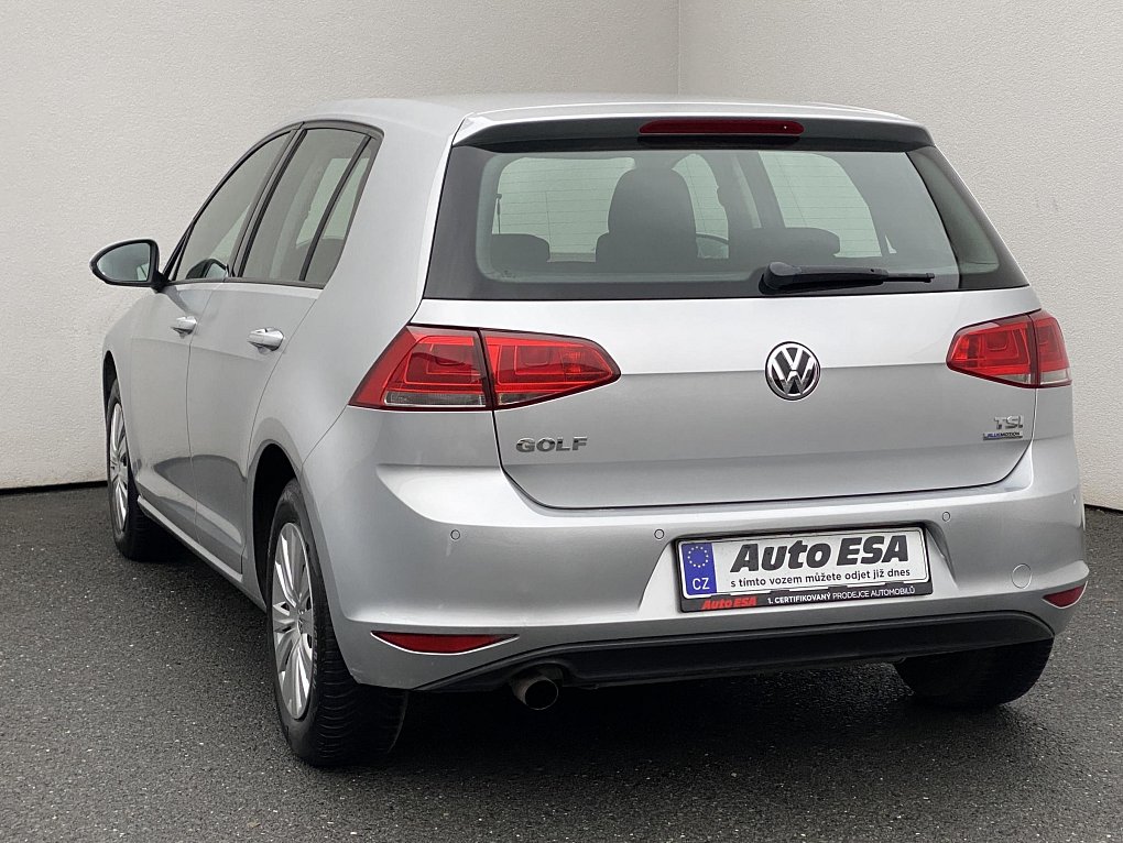 Volkswagen Golf 1.2 TSi Trendline VII