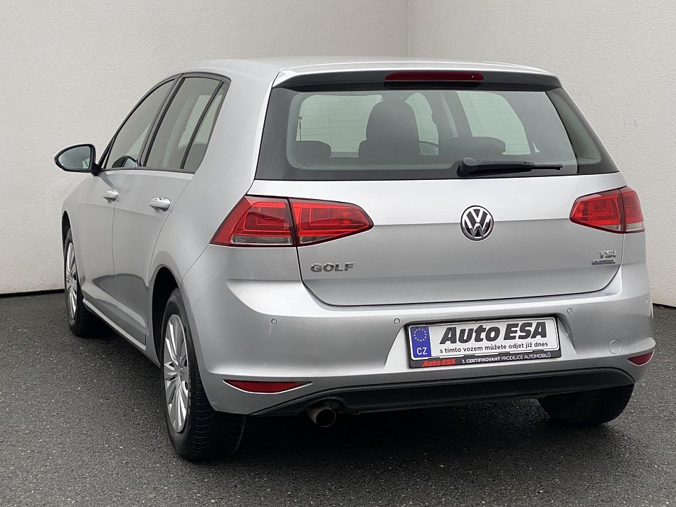 Volkswagen Golf 1.2 TSi Trendline VII