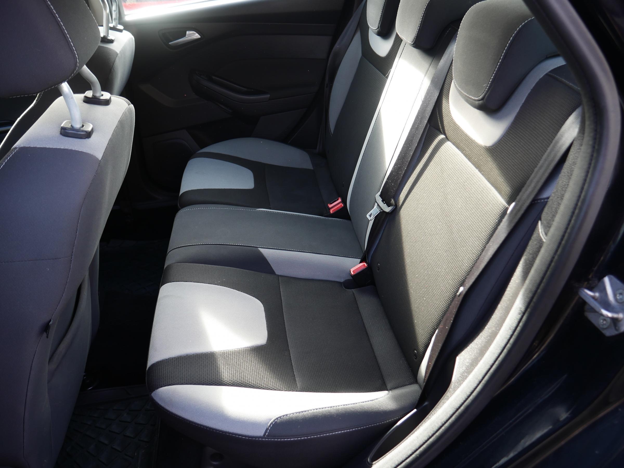 Ford Focus, 2012 - pohled č. 10