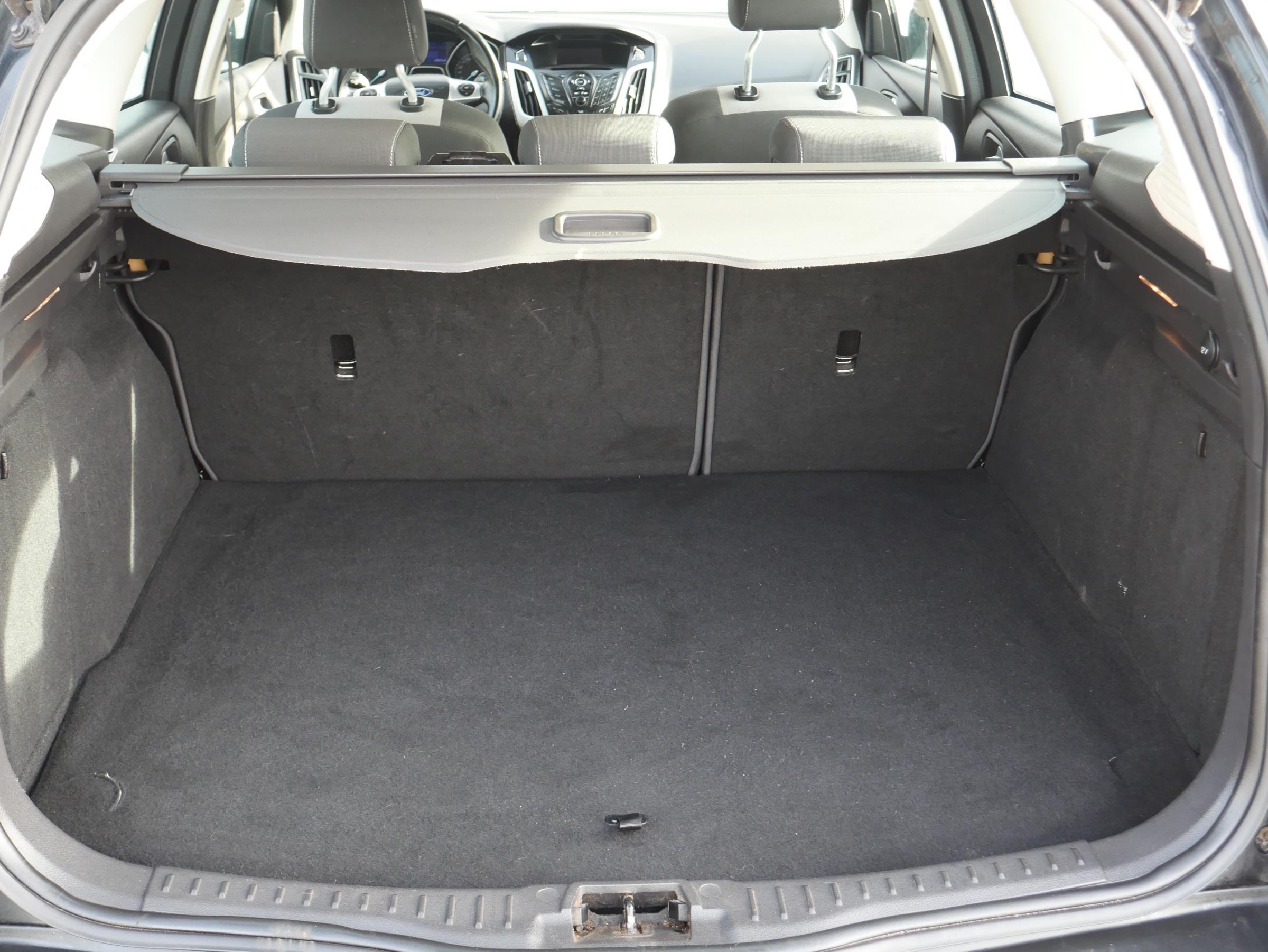 Ford Focus, 2012 - pohled č. 7