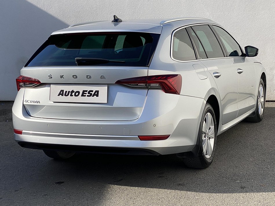 Škoda Octavia IV 1.5 TSi Style