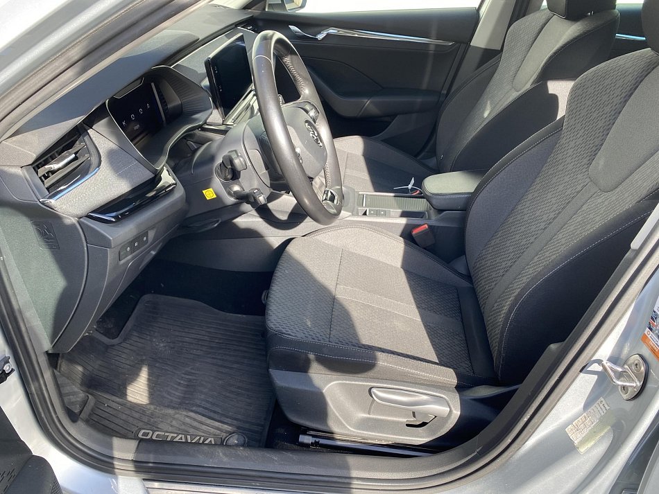 Škoda Octavia IV 1.5 TSi Style