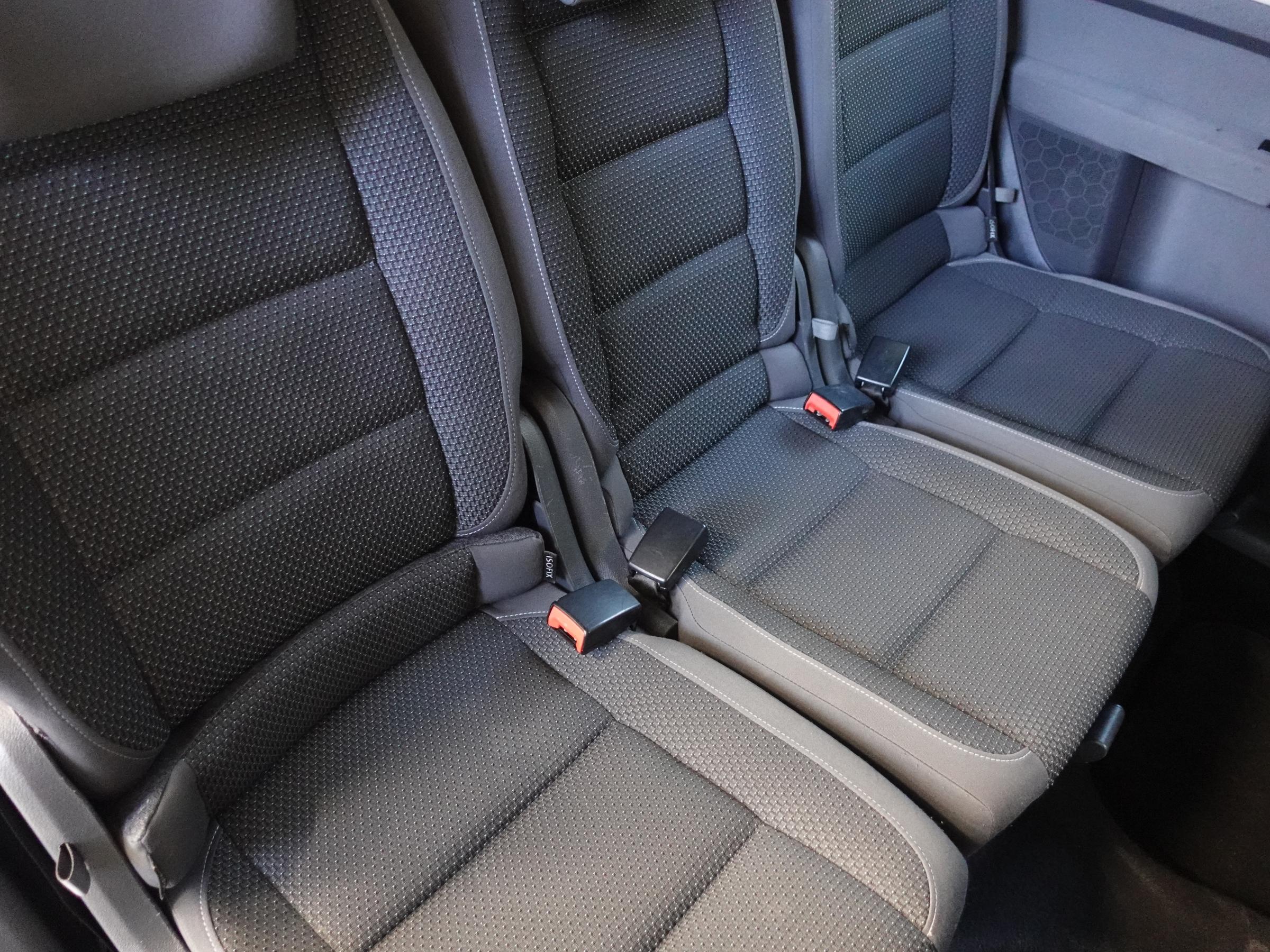 Volkswagen Touran, 2011 - pohled č. 12