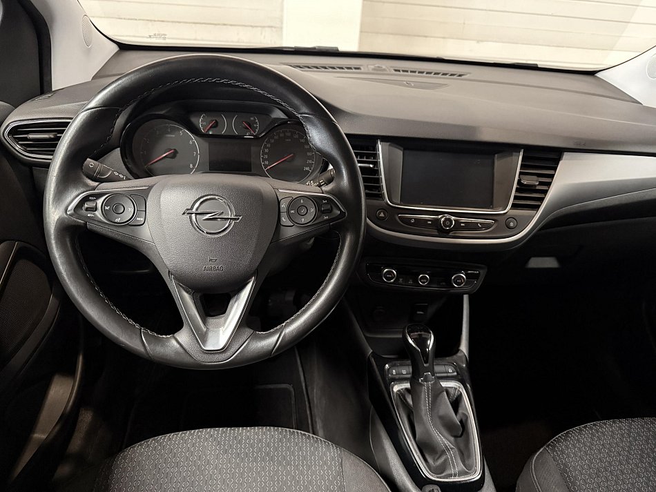 Opel Crossland X 1.2 i 