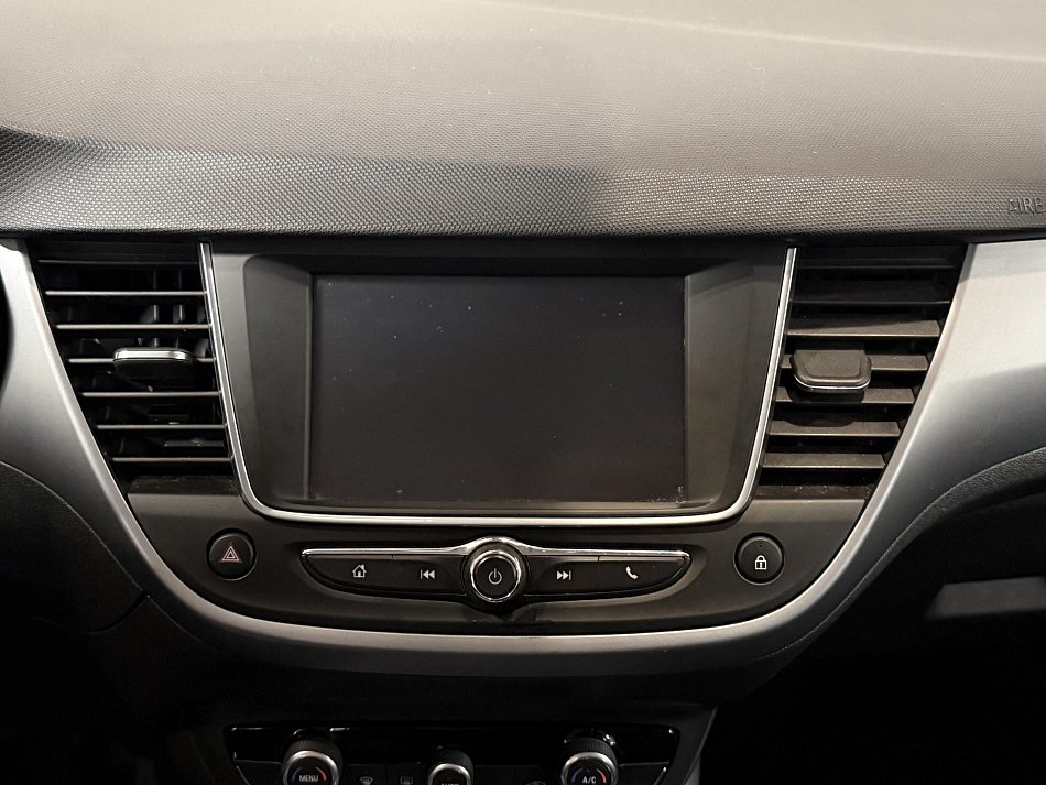 Opel Crossland X 1.2 i 