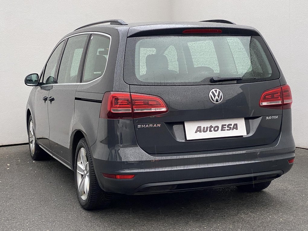 Volkswagen Sharan 2.0 TDi 
