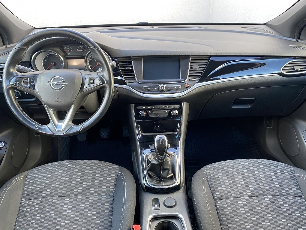 Opel Astra 1.4 T Innovation