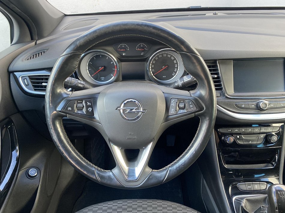 Opel Astra 1.4 T Innovation