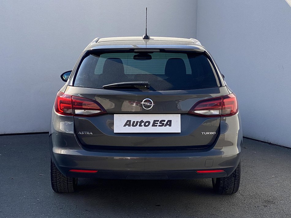 Opel Astra 1.4 T Innovation