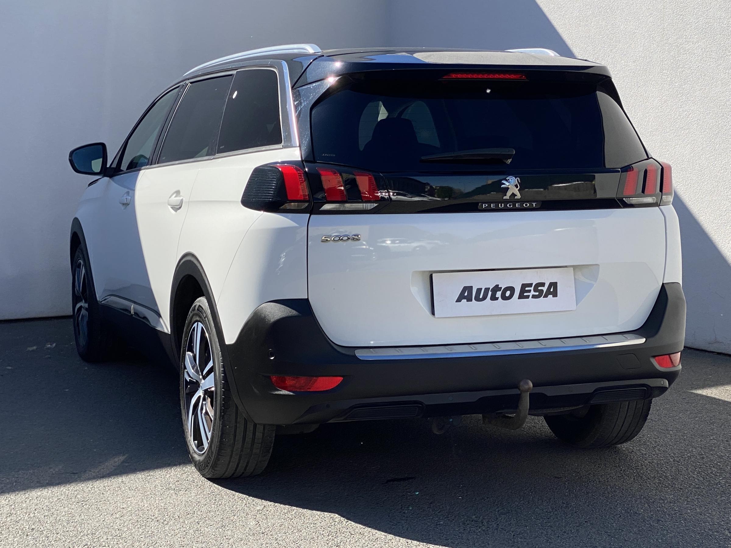 Peugeot 5008, 2018 - pohled č. 6