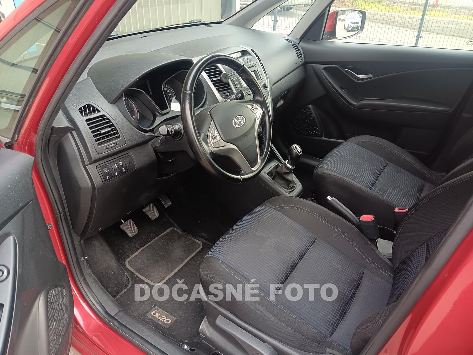 Hyundai Ix20 1.6i 