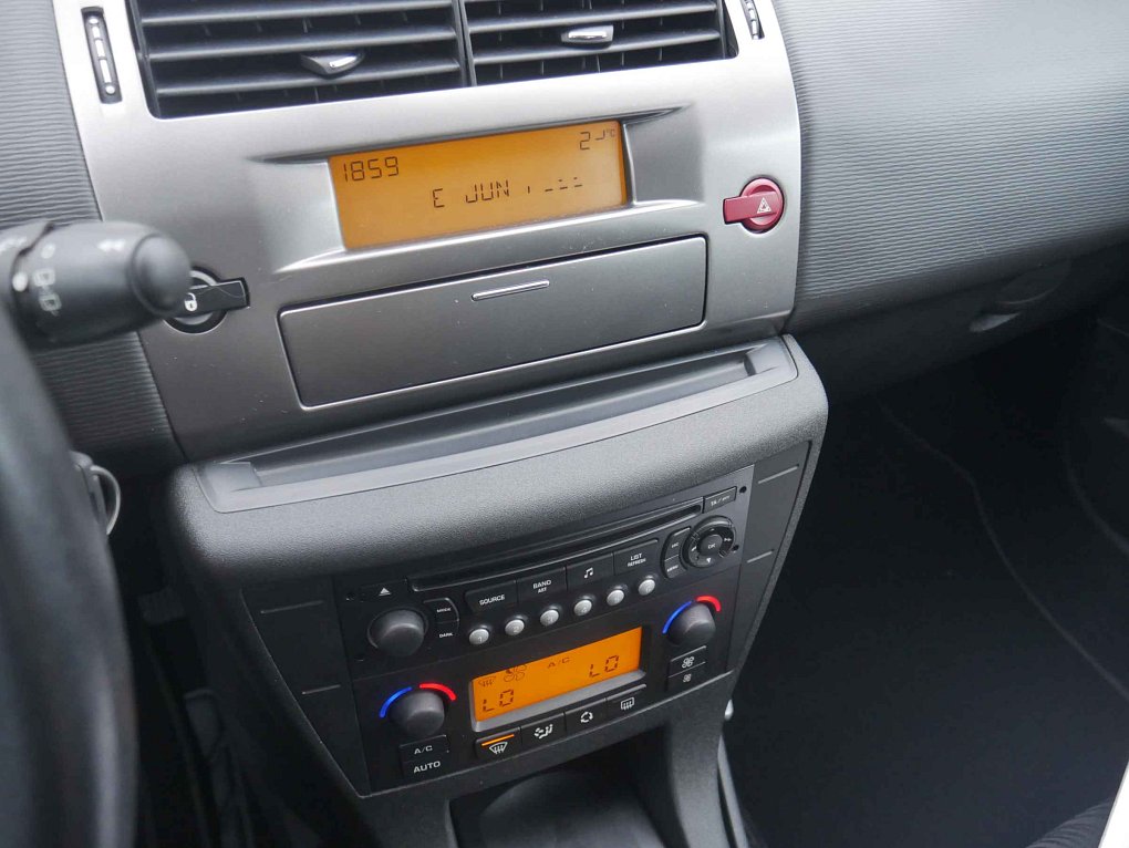 Citroën C4 1.4 16V 