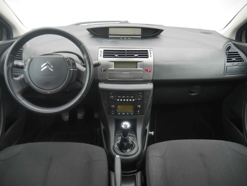 Citroën C4 1.4 16V 