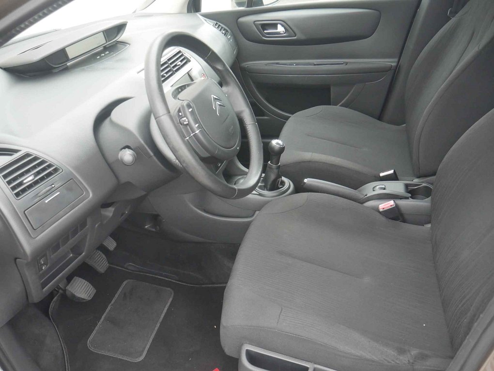 Citroën C4 1.4 16V 