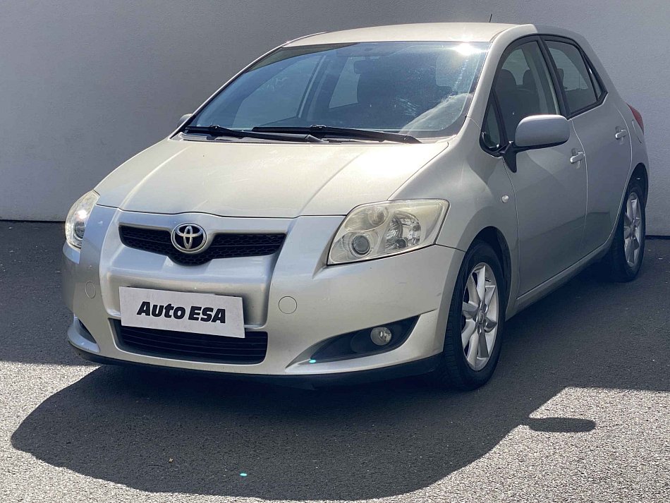 Toyota Auris 1.4 D 