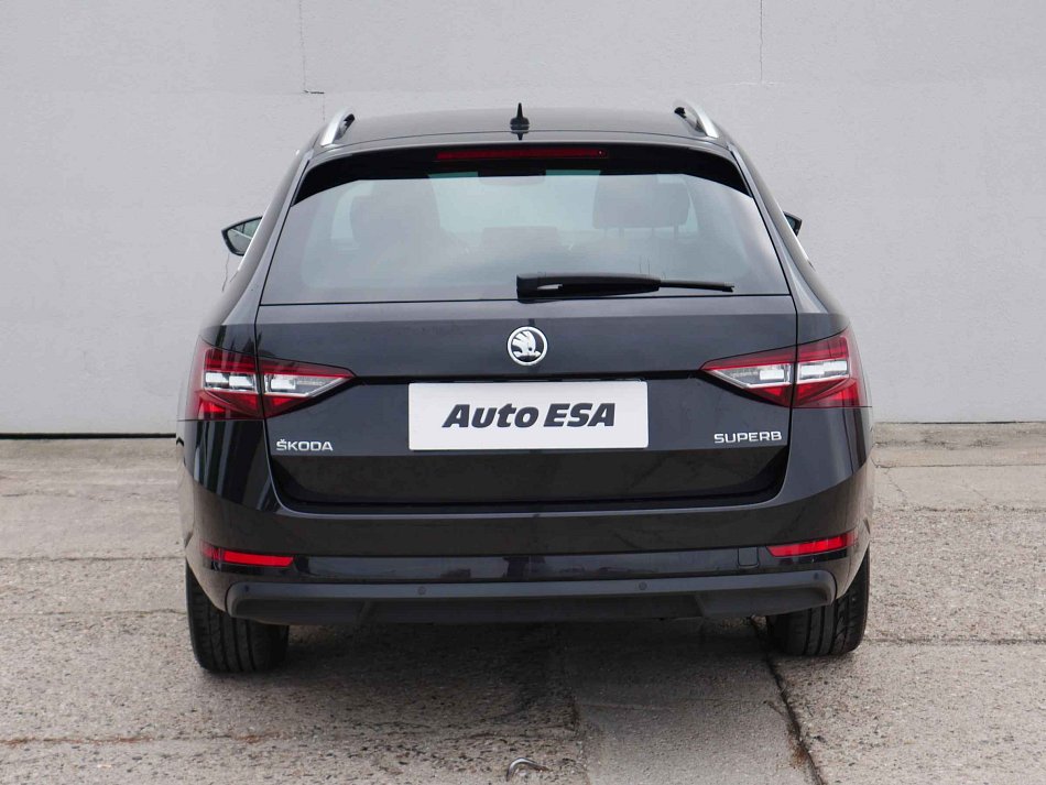 Škoda Superb III 2.0 TDi 